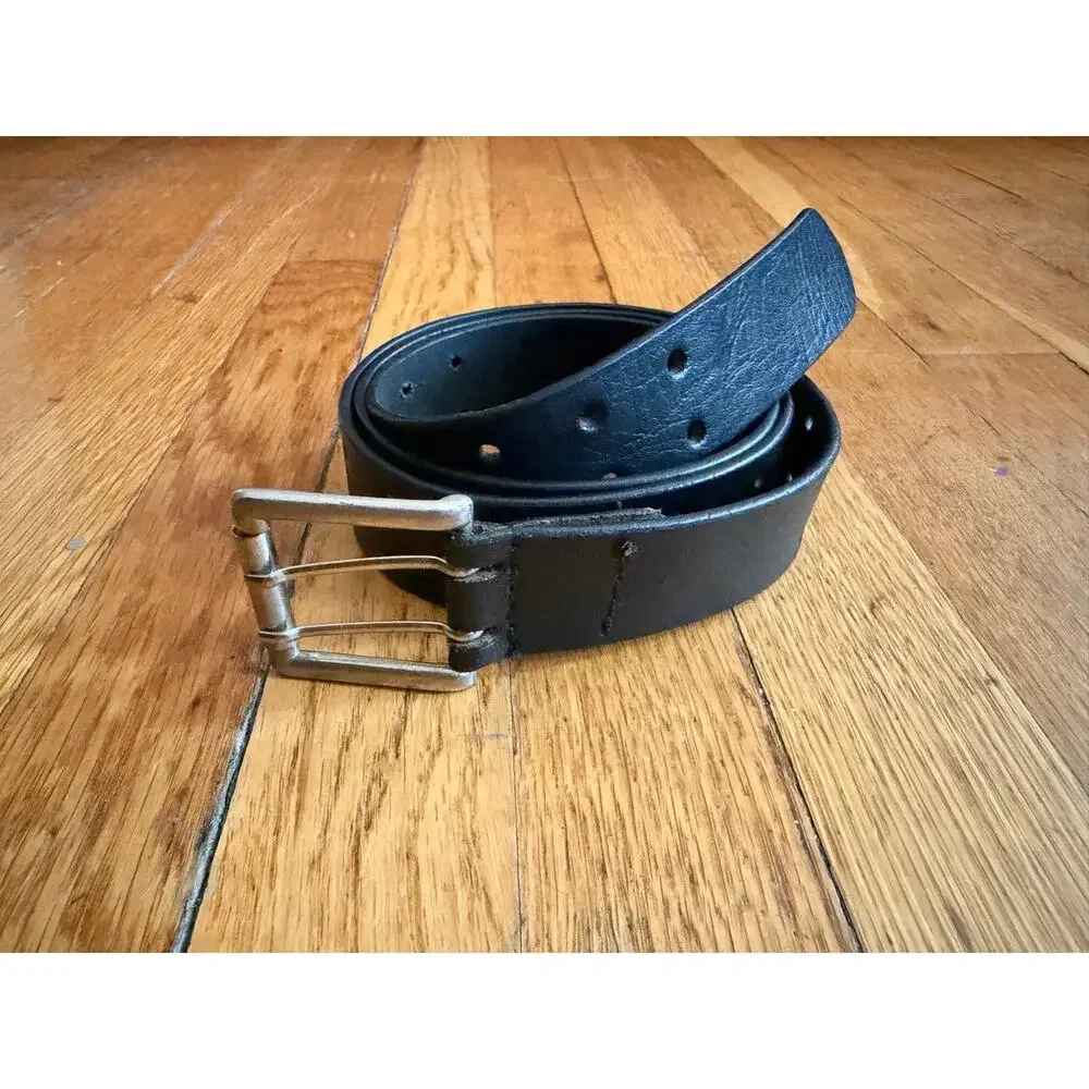 Black Leather Belt w/Dbl Prong Buckle Mens sz 40-44